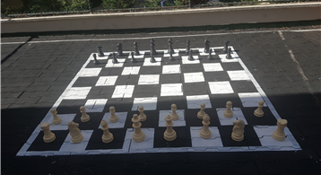 Bahçemizde Satranç